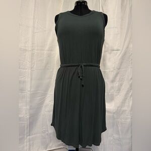 Dip Sleeveless Dark Green Mini Dress. Size Medium